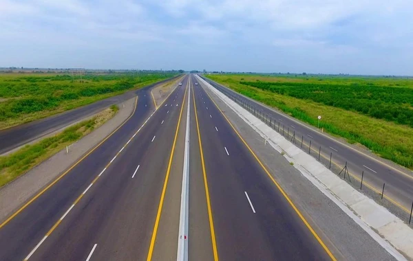 Pullu avtomagistrallarda maksimum sürət 130 km/saat olacaq