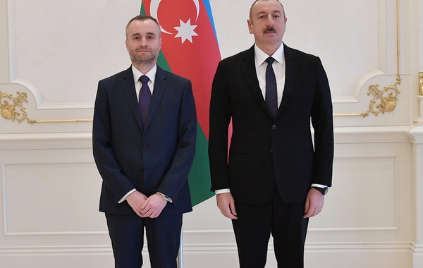 İlham Əliyev Polşanın yeni səfirini qəbul edib