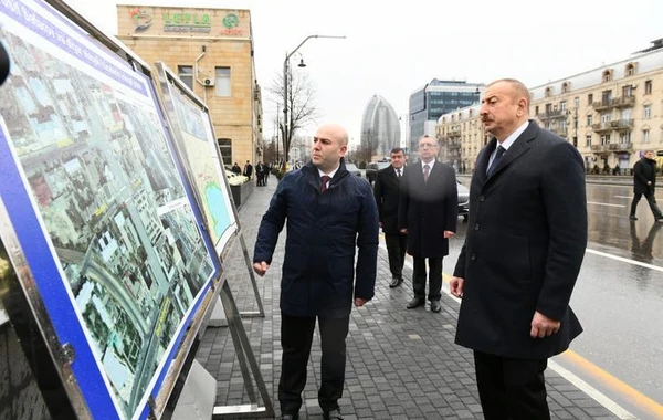 Президент Ильхам Алиев посетил новый парк, куда перенесли памятник Хатаи - ФОТО
