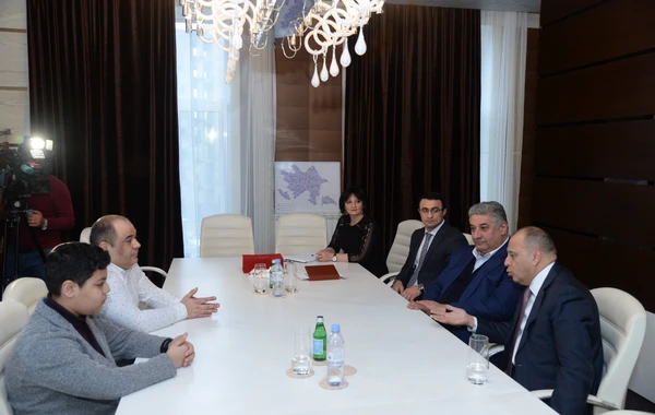 Nazirdən beynəlxalq şahmat turnirinin 14 yaşlı qalibinə sponsor müjdəsi - FOTO