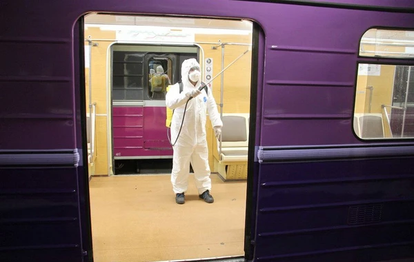 Bakı metrosu koronavirusa görə dezinfeksiya olunur - FOTO
