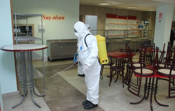 Bakı metrosu koronavirusa görə dezinfeksiya olunur - FOTO