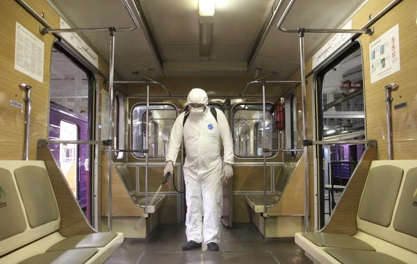 Bakı metrosu koronavirusa görə dezinfeksiya olunur - FOTO