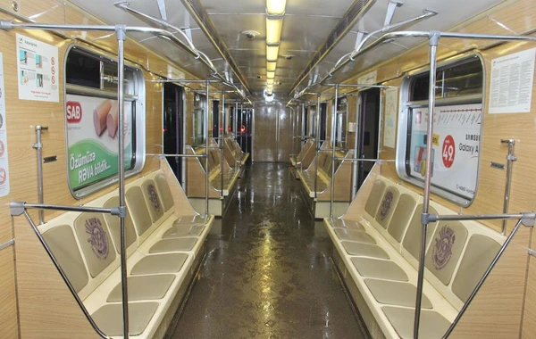 Bakı metrosu koronavirusa görə dezinfeksiya olunur - FOTO
