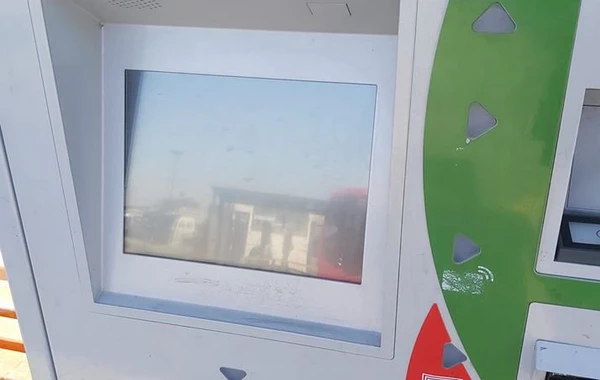 Bakı Beynəlxalq Avtovağzalında işıqlar söndü, növbələr yarandı - FOTO