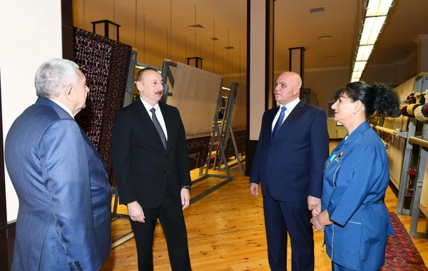 İlham Əliyev “Azərxalça” ASC-nin Tovuz filialının fəaliyyəti ilə tanış olub - FOTO