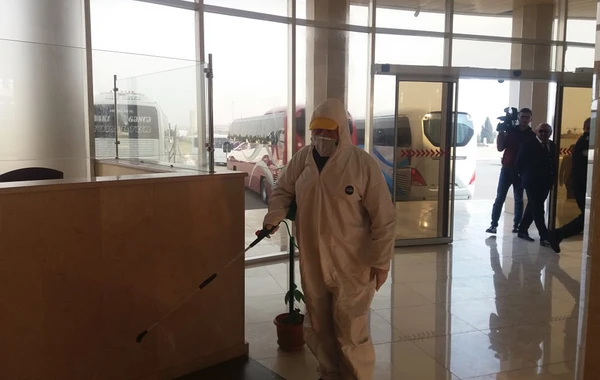 Gəncə Beynəlxalq Avtovağzalında dezinfeksiya tədbirləri aparılır - FOTO