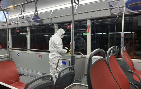 В общественном транспорте продолжаются дезинфекционные меры против коронавируса - ФОТО