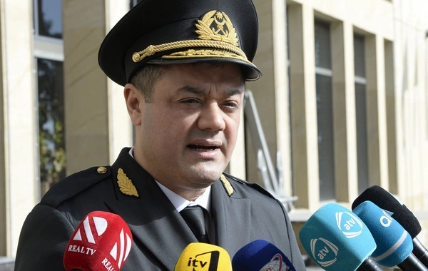 Bakı bulvarındakı “Mirvari” gəzinti gəmisində dezinfeksiya işləri aparılıb - FOTO
