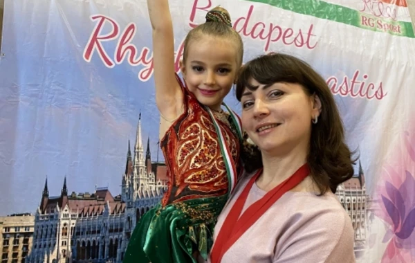 6 yaşlı gimnastımız beynəlxalq turnirdə ilk medalını qazanıb - FOTO