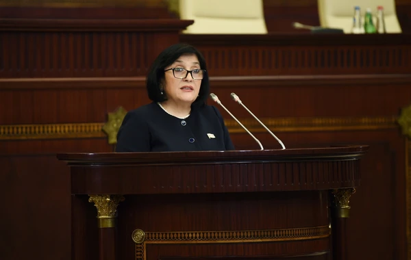 Prezidentin iştirakı ilə Milli Məclisin yeni tərkibdə ilk iclası başladı