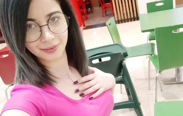 Özünü binadan atan feminist qızın intiharı ilə bağlı RƏSMİ MƏLUMAT