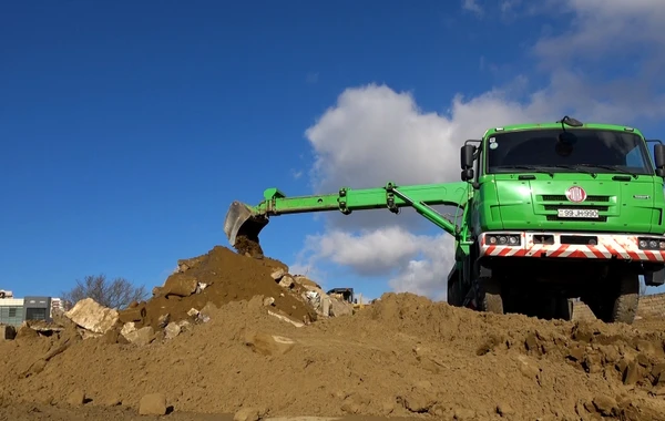Bakıda yeni yol bağlantısı yaradılıb - FOTO