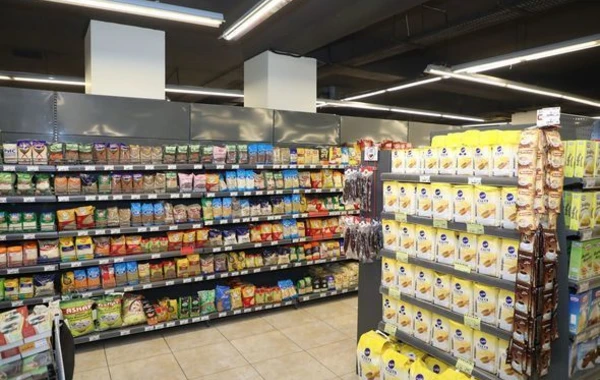 Ситуация в магазинах Баку после введения особого режима - ВИДЕОРЕПОРТАЖ 