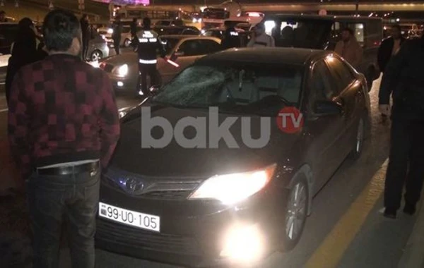 Bakıda maşın piyadanı vurub öldürdü - FOTO