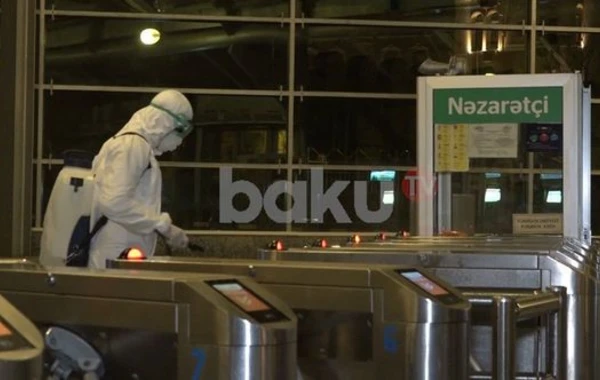 В Бакинском метрополитене проводятся работы по дезинфекции – ВИДЕО