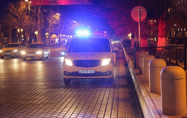Gəncədə izolyasiya tədbirlərinə polis nəzarət edir - Foto