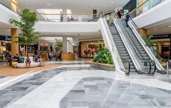 Azərbaycanda bütün iri ticarət mərkəzləri və “mall”lar bağlandı - RƏSMİ