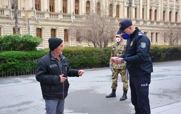 Bakı küçələri karantin rejimində - FOTO
