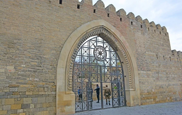 Bakı küçələri karantin rejimində - FOTO