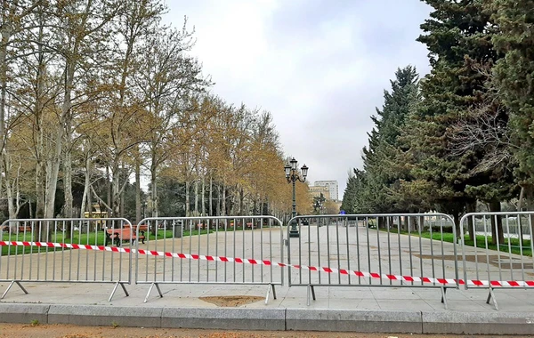 Bakı küçələri karantin rejimində - FOTO