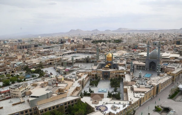 İldə 20 milyon insanın ziyarət etdiyi Qum şəhəri boş qalıb - FOTO