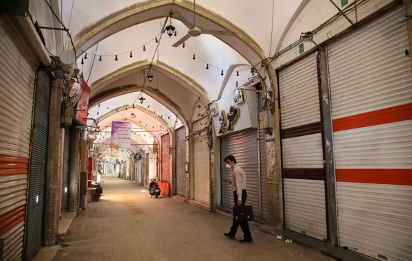 İldə 20 milyon insanın ziyarət etdiyi Qum şəhəri boş qalıb - FOTO
