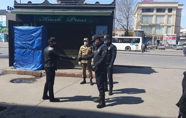 Принимаются меры в отношении лиц, передвигающихся без разрешения - ФОТО