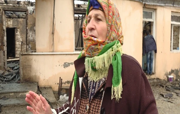 Ailəsini və evini yandıran şəxsin qohumu baş verənlərdən danışdı - FOTO