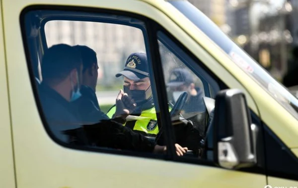 Как дорожная полиция контролирует соблюдение правил карантинного режима? - ФОТОРЕПОРТАЖ