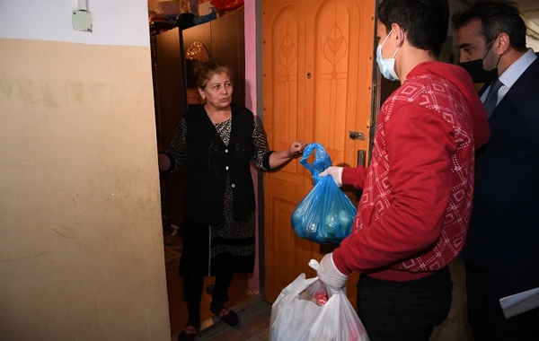 “Azərişıq” və Dövlət Komitəsi tərəfindən aztəminatlı ailələrə yardım paylanıb - FOTO