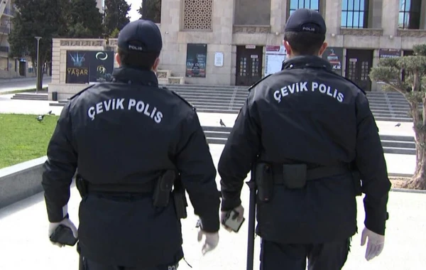 Azərbaycanda küçəyə çıxma qadağası ilə bağlı mühüm AÇIQLAMA