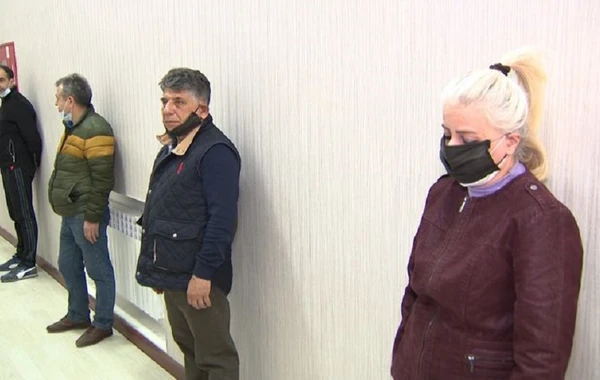 Bakıda karantin qaydalarını pozan gözəllik salonu aşkar edilib - FOTO
