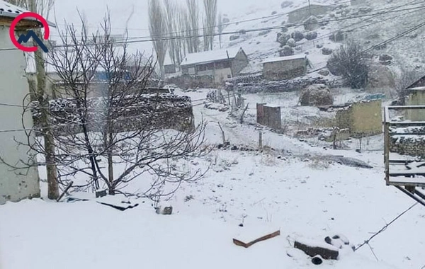 Apreldə Azərbaycana qar yağdı - FOTO