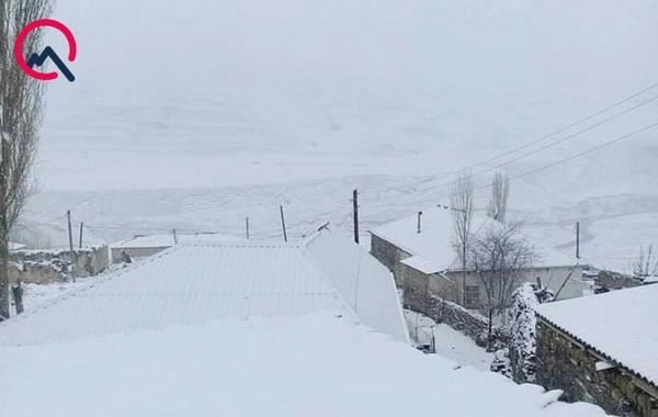 Apreldə Azərbaycana qar yağdı - FOTO
