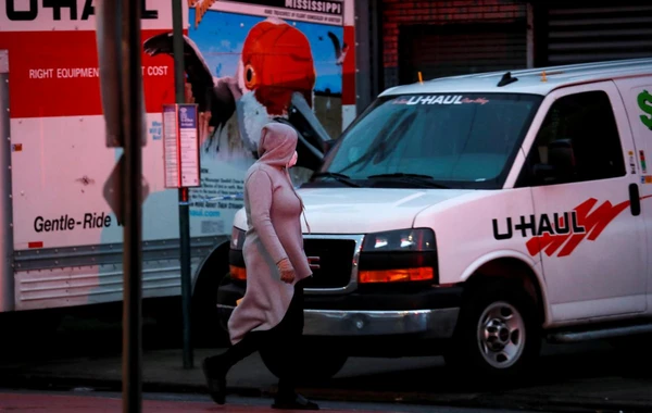 В Нью-Йорке нашли грузовики с десятками разлагающихся трупов - The New York Times - ФОТО