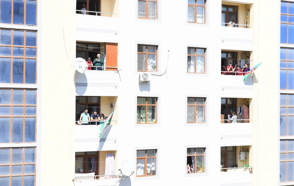 "Eyvana çıx" layihəsi çərçivəsində canlı muğam konserti keçirilib-FOTO