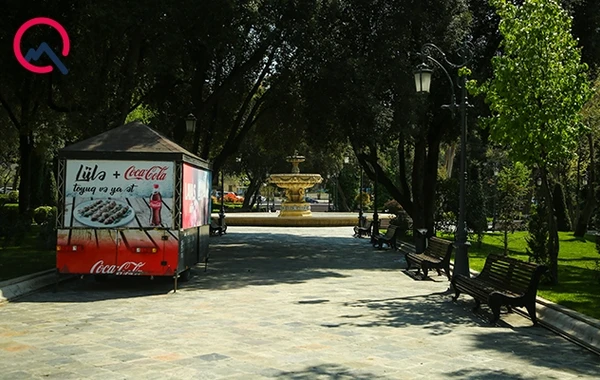 Mərkəzdə sıxlıq olsa da, parklar boşdur - FOTO