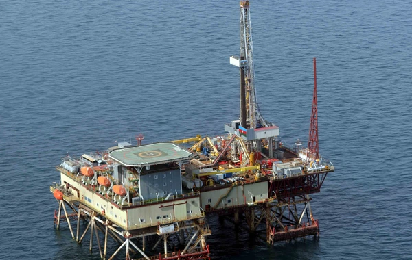 “Ümid” yatağında yeni quyunun qazılmasına başlanılıb - FOTO