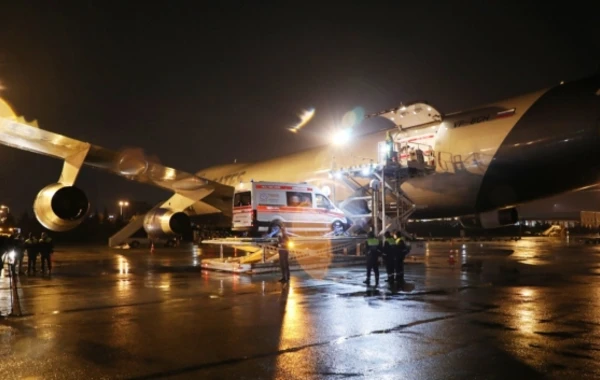 Год Нисанов прислал в Азербайджан 10 машин скорой помощи - ФОТО