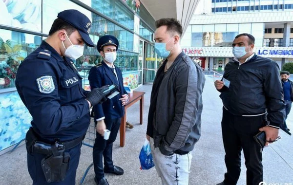 Бакинское метро возобновило работу спустя 38 дней - ФОТОРЕПОРТАЖ
