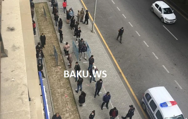 BAKU.WS qayda pozuntusundan yazdı, polis hərəkətə keçdi - FOTO