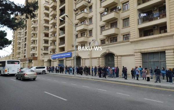 BAKU.WS qayda pozuntusundan yazdı, polis hərəkətə keçdi - FOTO