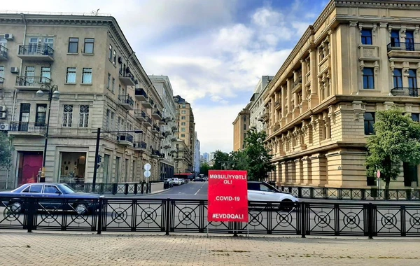 Bakı küçələri karantin dövründə - FOTO