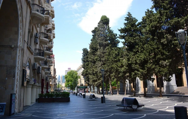 Bakı küçələri karantin dövründə - FOTO