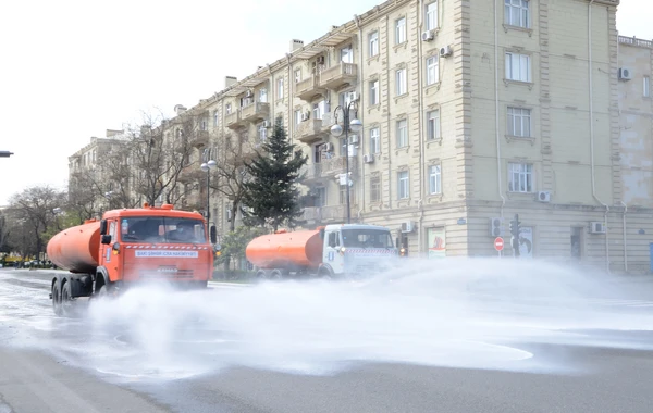 Bakı sakinlərinə XƏBƏRDARLIQ: Bu gün küçəyə çıxmayın - FOTO