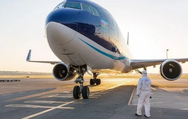 AZAL вернул из Германии на родину 188 граждан Азербайджана - ФОТО