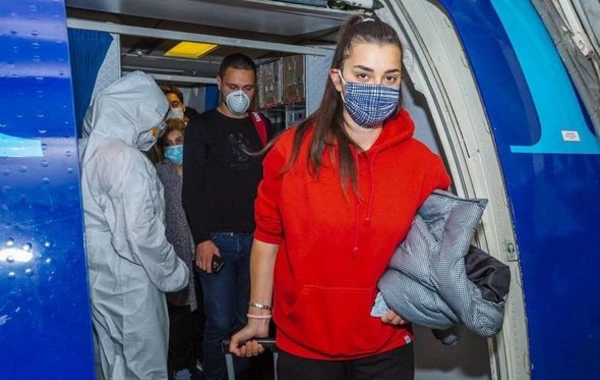 AZAL вернул из Германии на родину 188 граждан Азербайджана - ФОТО