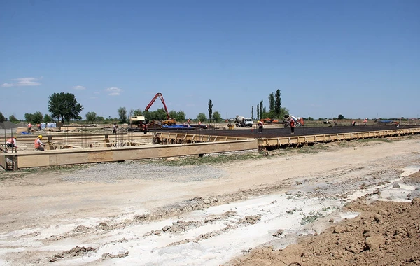 Cəbhə zonasında yeni hərbi hissələr açıldı - VİDEO