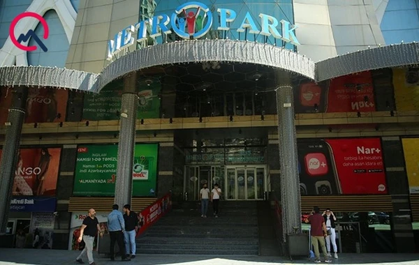 Məhdudiyyətlər götürüldü, “Mall”lar açıldı - FOTO